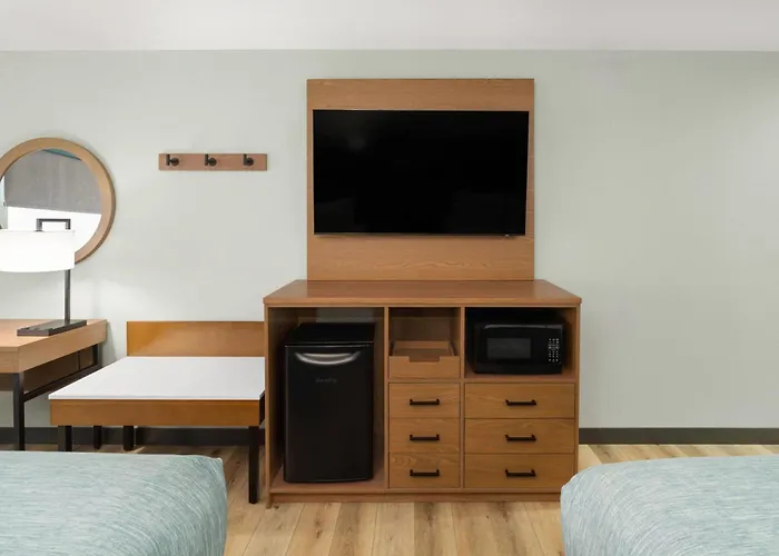 Wingate Suites By Wyndham Mansfield Ontario