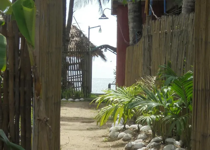 Blu Ma Re Guesthouse - Sugar Beach Sipalay