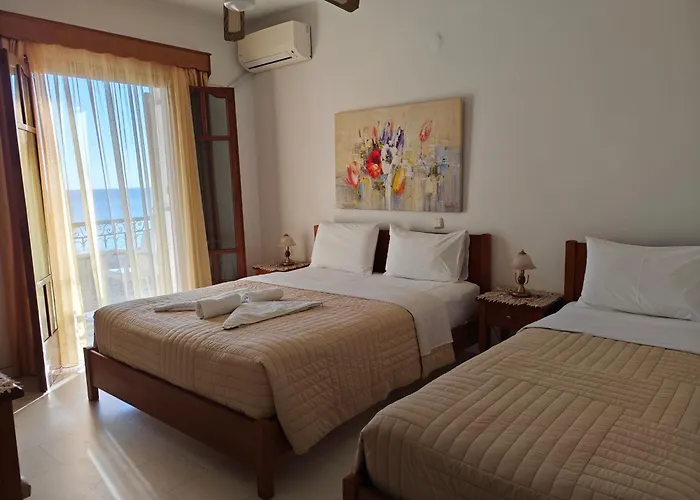 Avlonitis Rooms