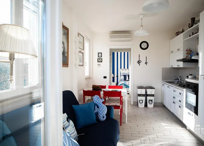 Danio Beach House