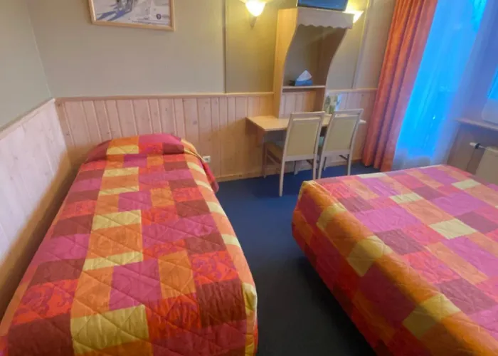 Hotel Restaurant Etoile Des Neiges Piscine Jacuzzi Sauna Massage Salle De Jeux