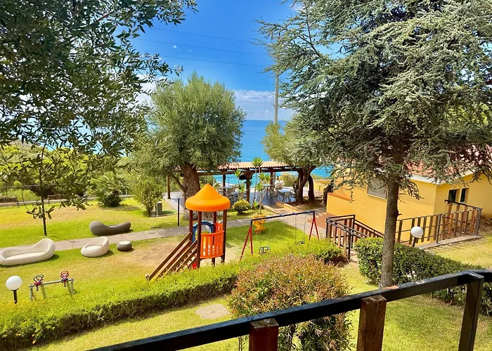 Villaggio Turistico La Fenosa