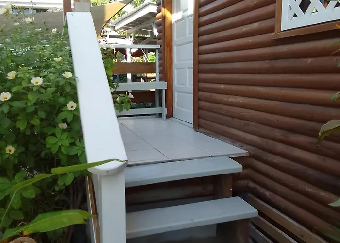 Blue Wave Guest House