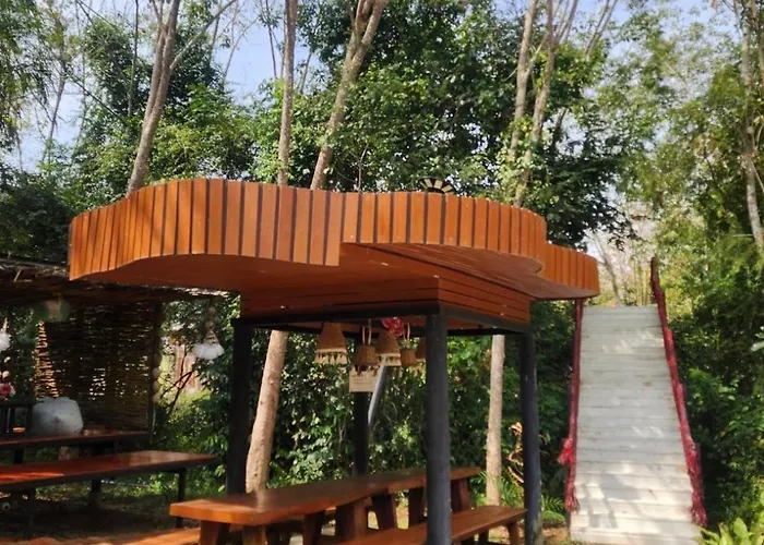 Phumaihom Resort