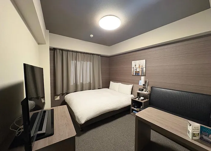Hotel Route-Inn Shinfujieki Minami