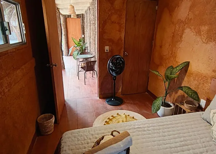 Hostel Flakos