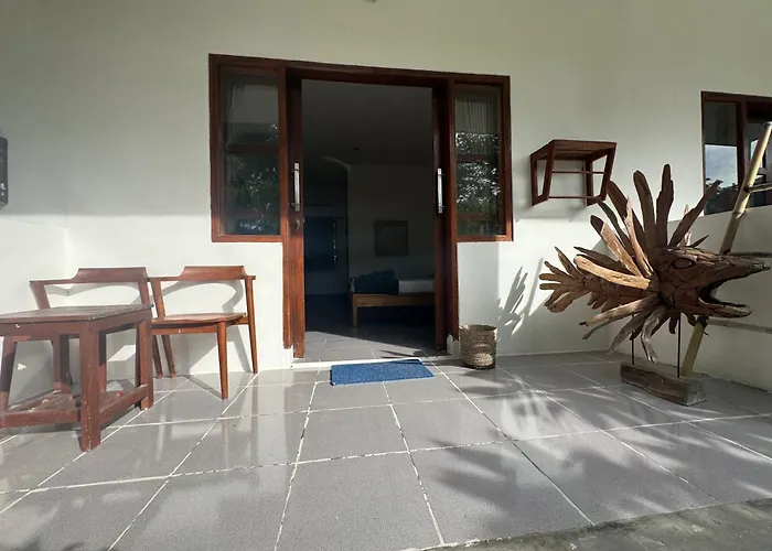 Blue Emocean Dive Eco Lodge