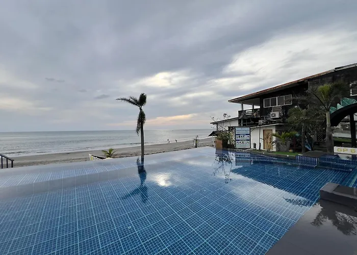 Funtasea Hotel And Beach Resort