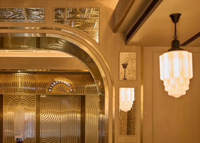 Oku Hotel