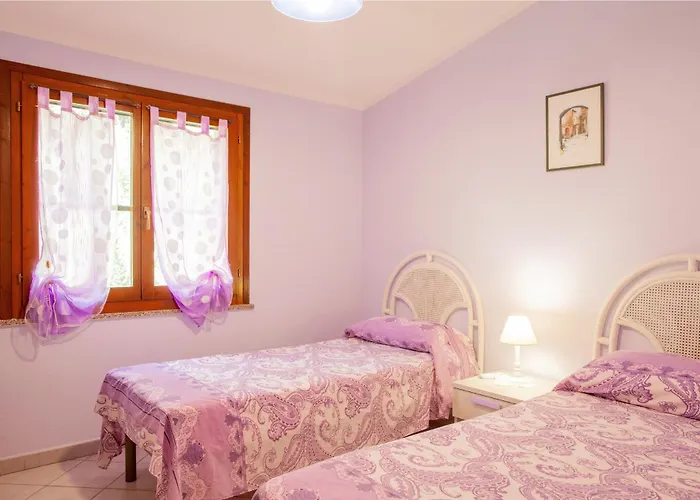 Torre Di Chia Holiday Home It11101Cr
