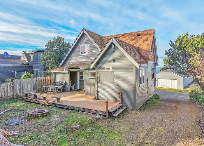 Coral Cottage