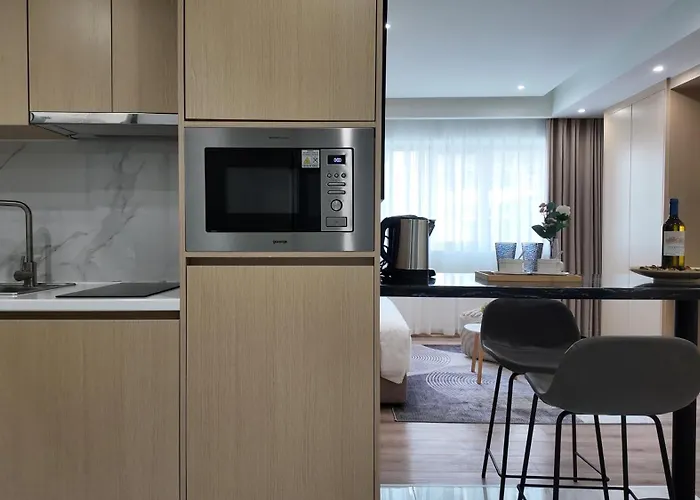 Cclux Suites Piraeus - Spacious 40Sqm Rooms