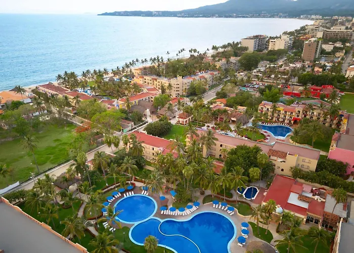 Grand Decameron Complex Bucerias, A Trademark All-Inclusive Resort