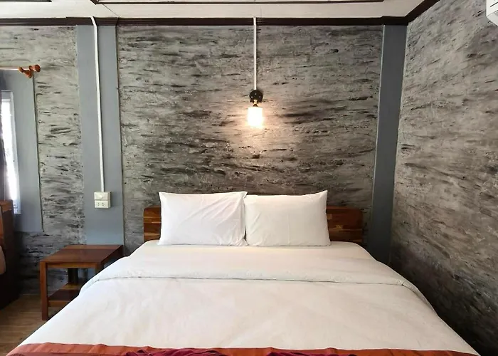 Khao Sok Nung House
