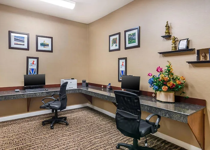Comfort Suites - Jefferson City