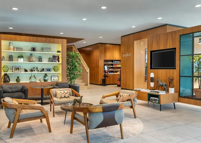 Courtyard By Marriott Amsterdam