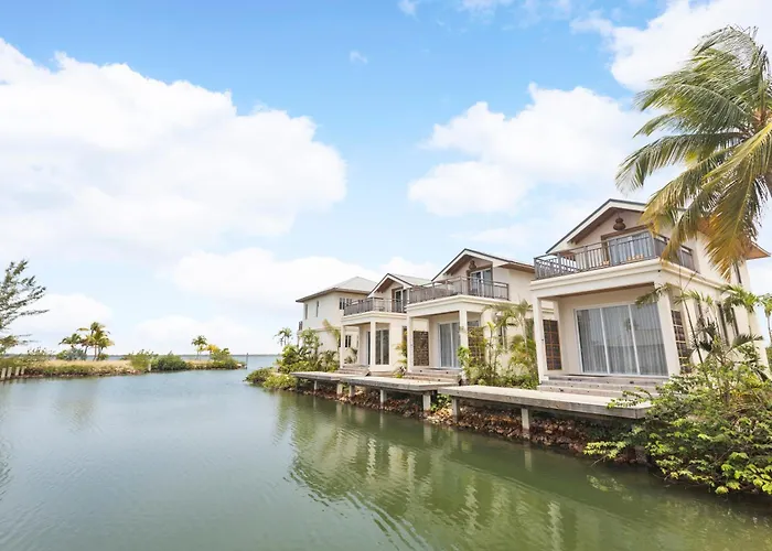 Itz'Ana Resort & Residences