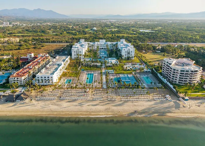 Riu Flamingos