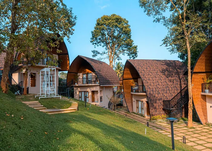 Golf Valley Luxury Resort Wayanad