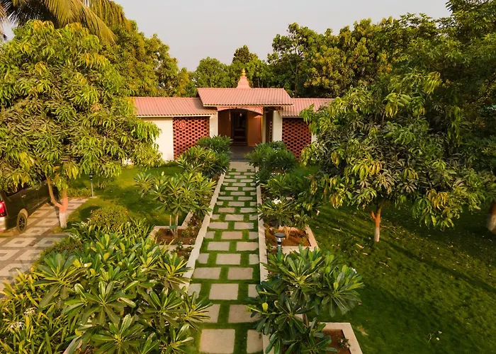 Glory Of Mj, Family Resort In Nature, Panvel