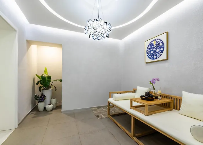 Nayuta Smart Seaside Homestay