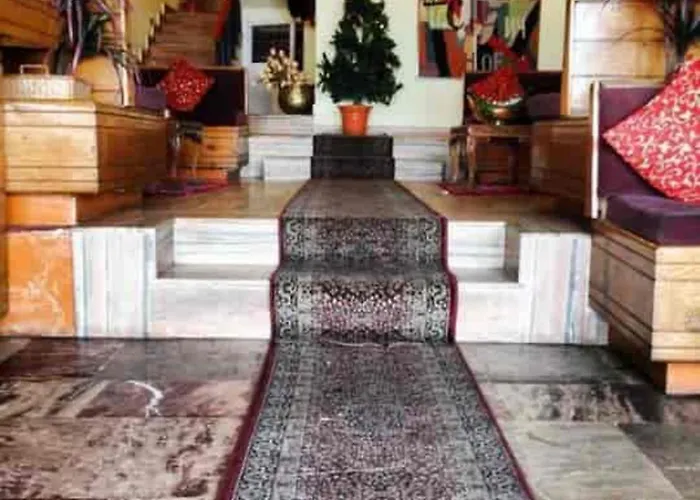 Welcome Hotel Gulmarg