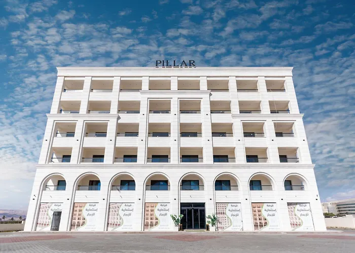 Golden Pillar Hotel