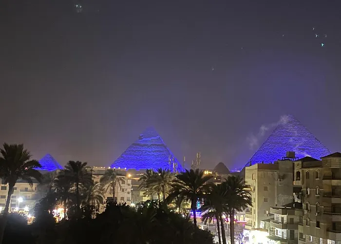 Crown Pyramids Hotel