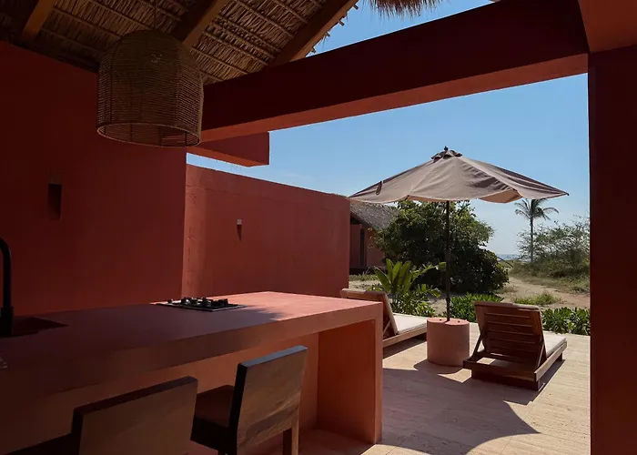 Caiman Puerto - Barefoot Luxury Villas & Houses