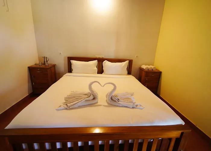 Trogon Resort
