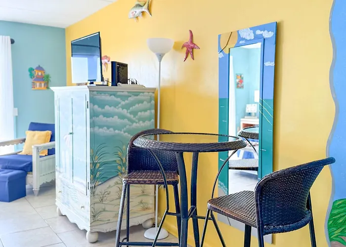 Gulf-Front Villa A-6 Pool Access Sleeps 6