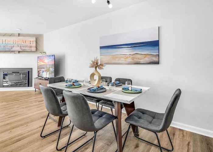 New Ocean Mile Beach View Retreat