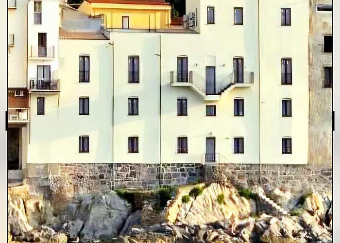 Palazzo Cettina Sul Mare
