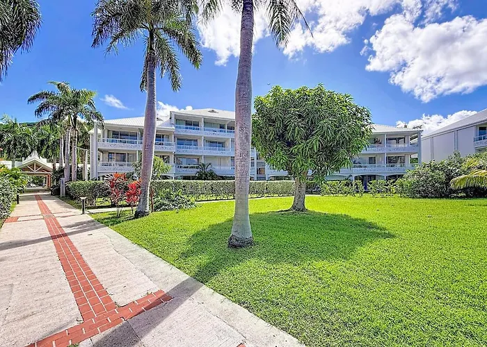 Case A Sucre Peaceful Retreat With Sea View And Beach Direct Access