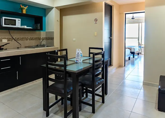 Hotel & Suites Domani