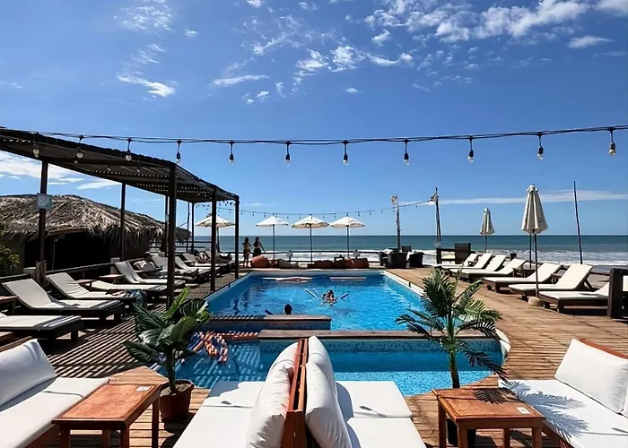 The Point Mancora Beach - Hostel Juvenil De Fiesta