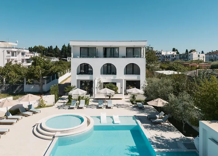 Apartments Stanaj