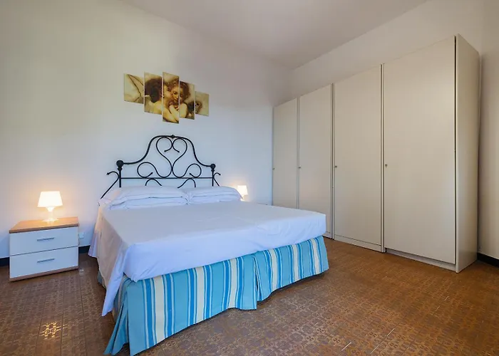 Appartamento vista mare in villa