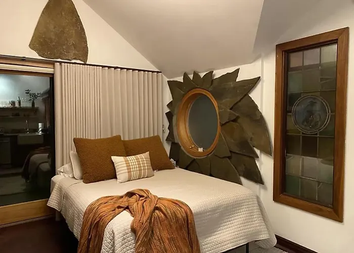 New Park Venue & Suites
