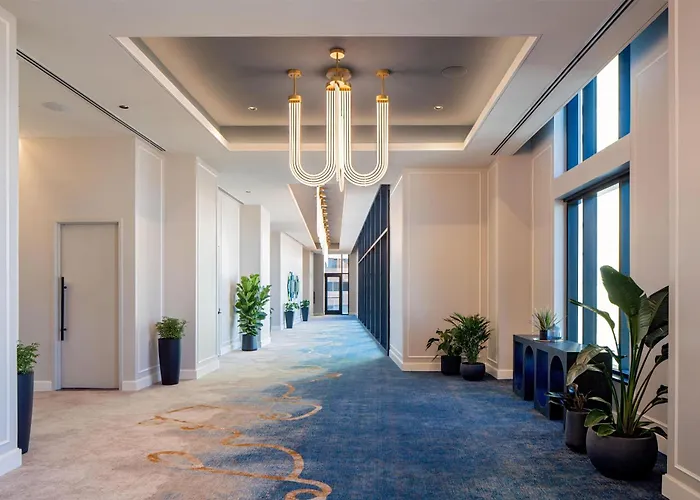 Tempo By Hilton Nashville Downtown