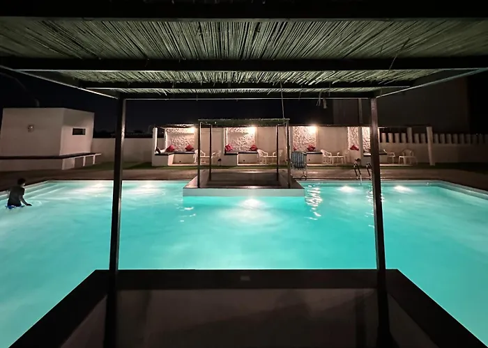 The Cove - Beach Resort & Club