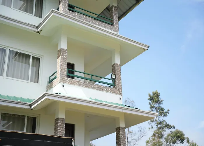 Shola Heaven Resort