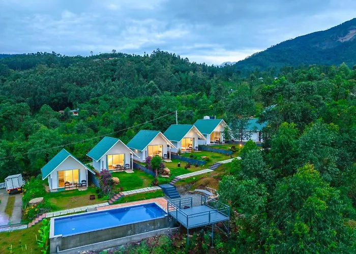 Gardenia Pool Resort Kanthalloor By Voye Homes Mountain View Stay Near Bhramaram View Point