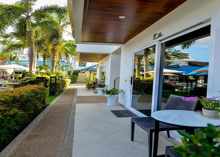 Phuket Airport Hotel