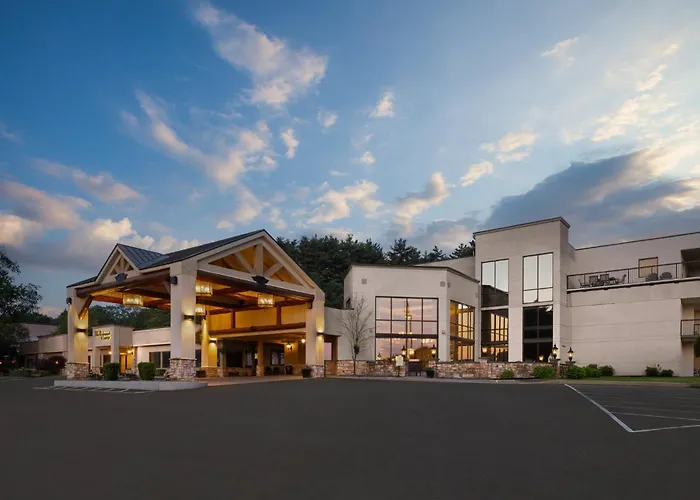 Holiday Inn Resort Lake George - Adirondack Area By Ihg