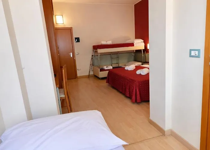 Hotel Villa Tina Easy Stay Room Only