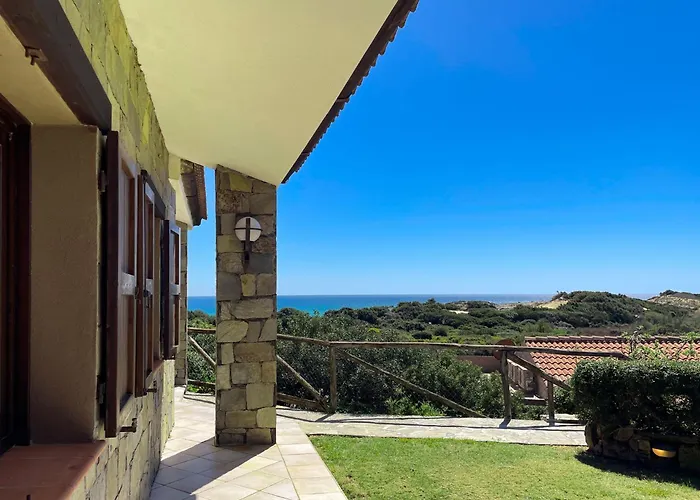 Casa Bithia