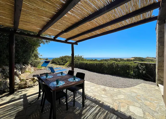 Casa Bithia