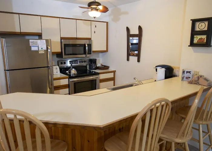 Mountain Lodge At Okemo, A Vail Resorts Property