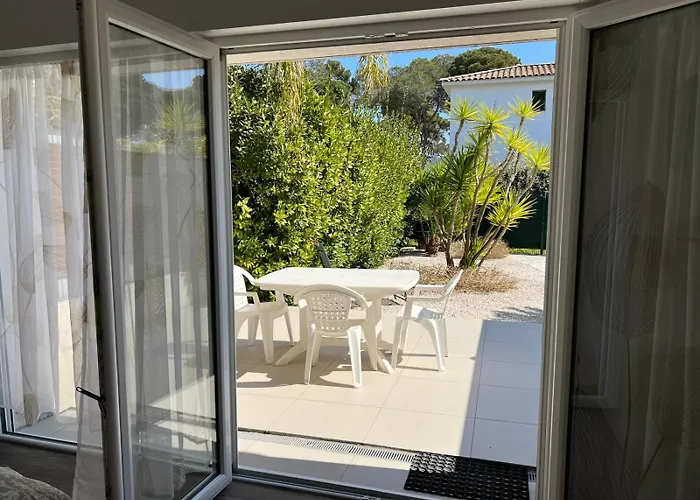 Appartements Les Pesquiers Hyeres Plage